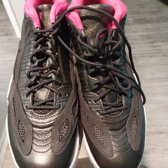 Nike Jordan 11 bred - Picture 5 of 6